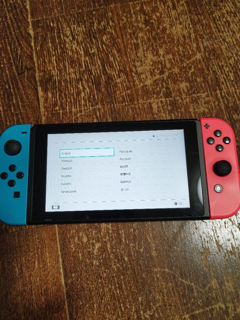 Nintendo Switch 箱ありコントローラー×2のお得セット！