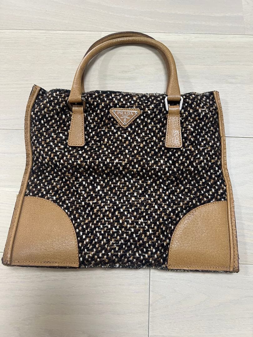 PRADA ブラウンツイードトートバッグ