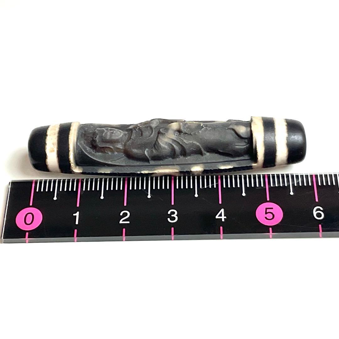 黒九眼観音立像天珠