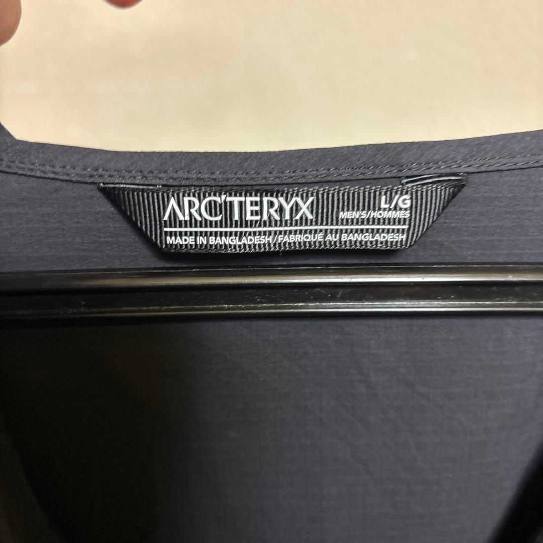 ARC'TERYX ブラック スコーミッシュフーディ L/G