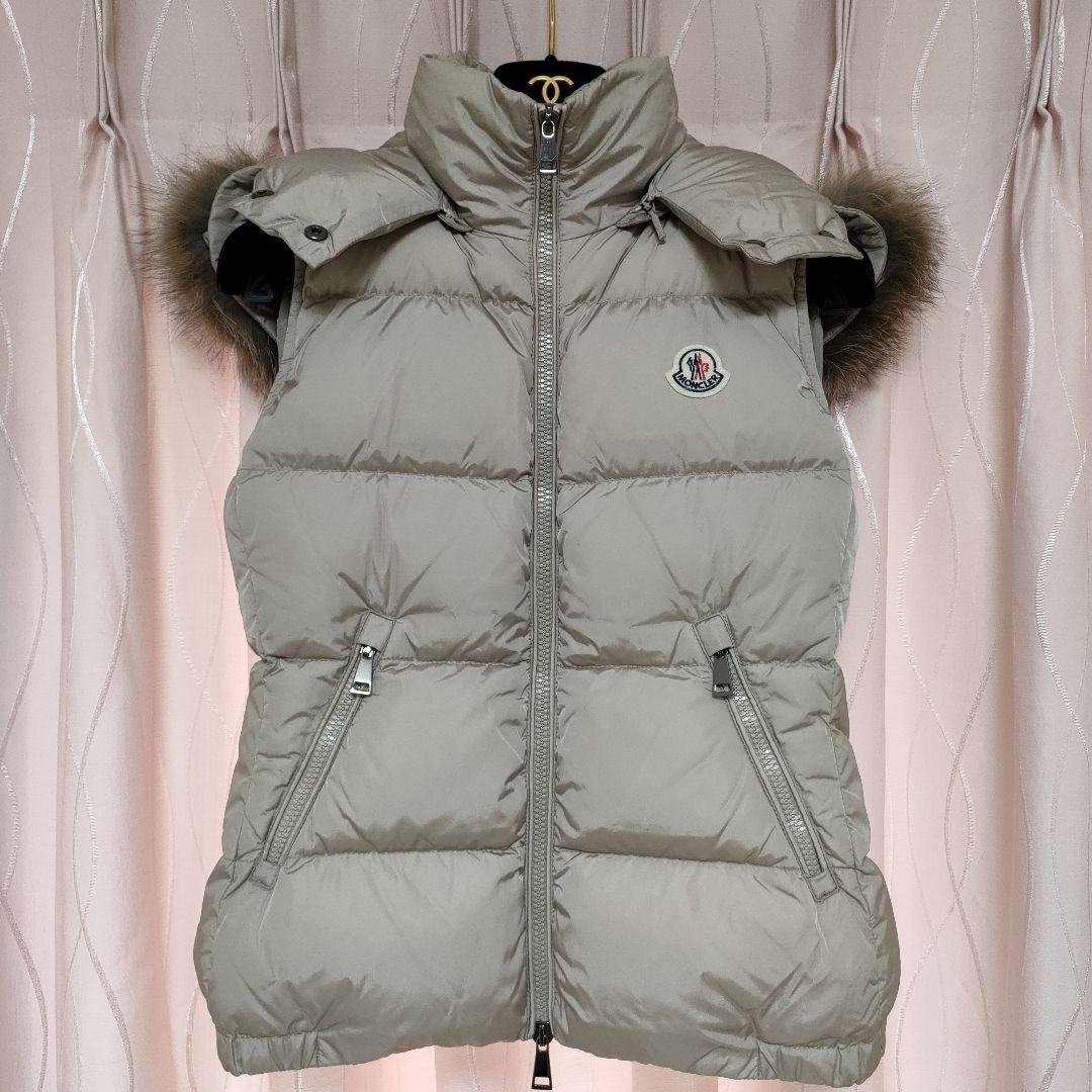 極美品❢モンクレール　ダウンベスト　MONCLER　ダウンジャケット　ガリヌール