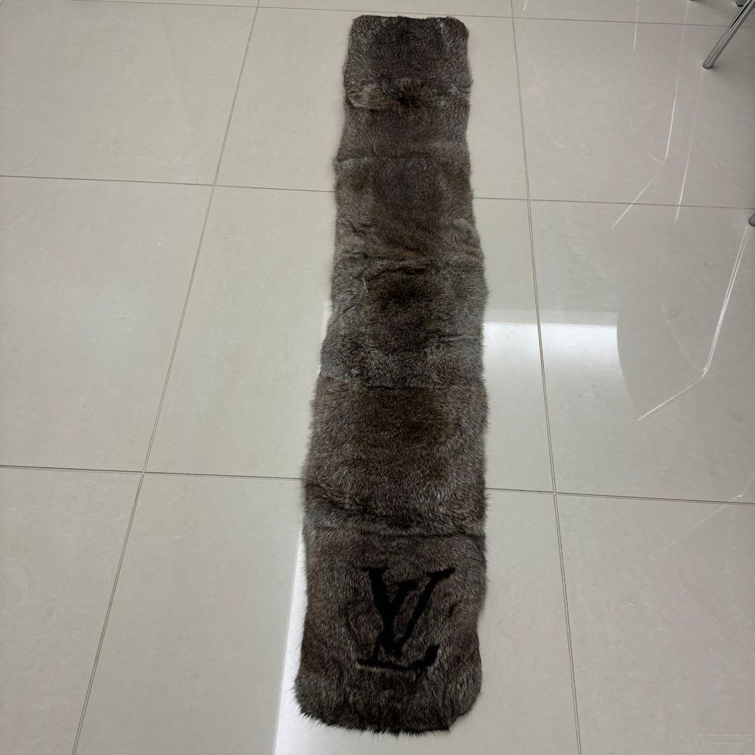 LOUIS VUITTON ウサギ毛 マフラー グレー