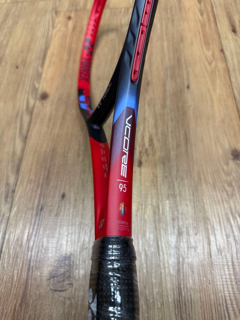 YONEX VCORE95 テニスラケットG2