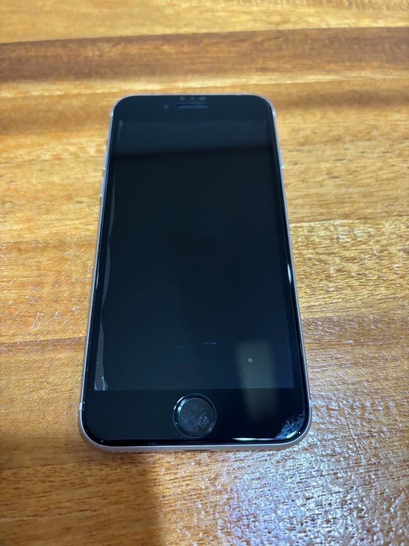 Apple iPhone SE (第2世代) ホワイト　128GB