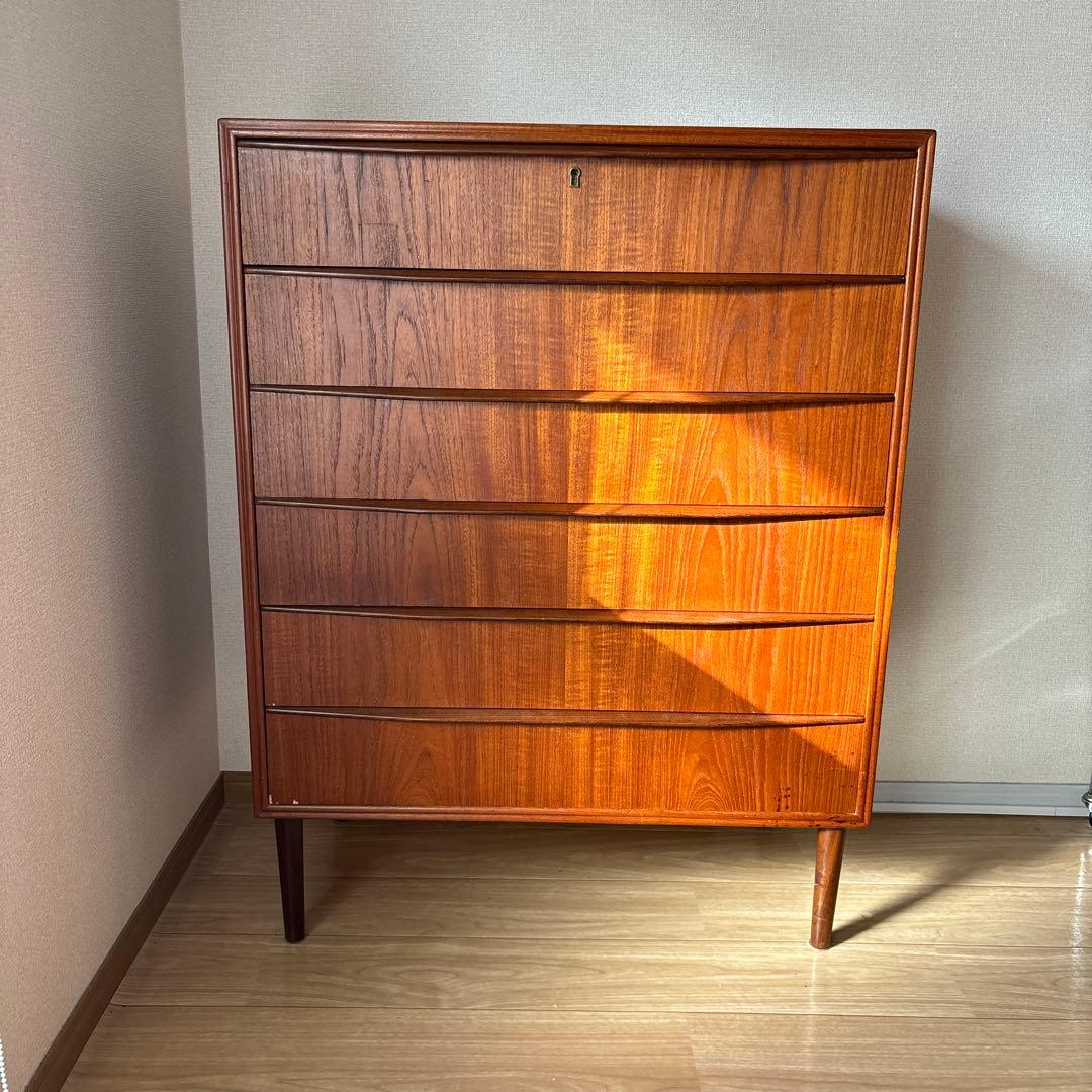 北欧ヴィンテージ　デンマーク　チーク　6段チェスト