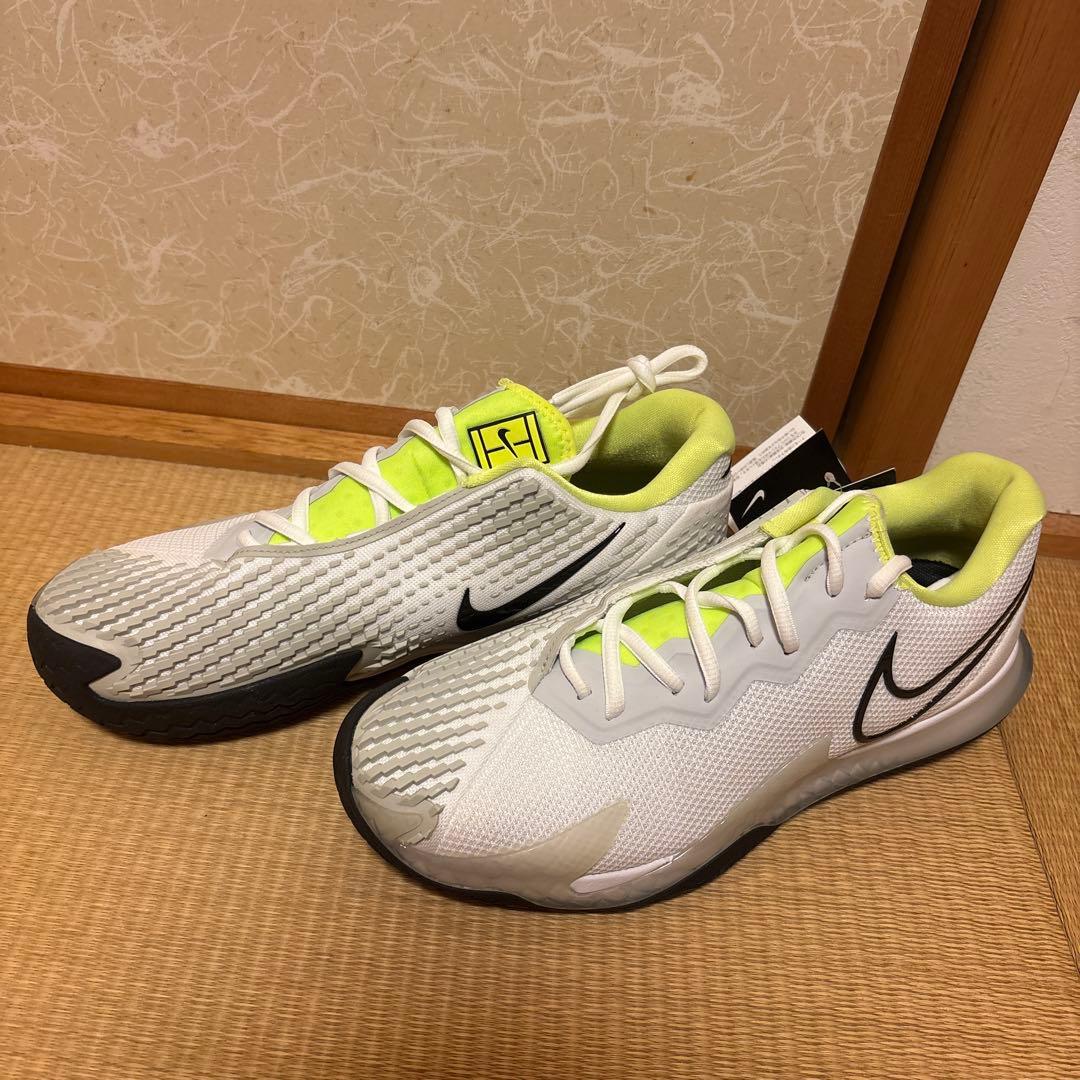 Nike テニスシューズ ホワイト/イエロー