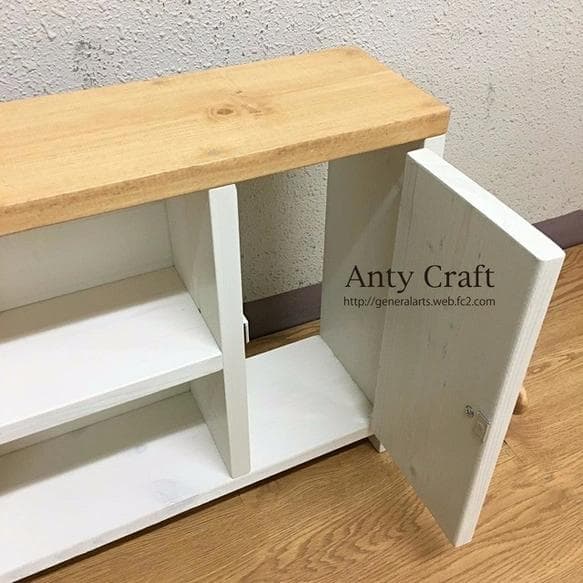 【サイズオーダー可】【引取可能】無垢材　トイレ収納棚　目隠し扉2枚付きで便利！