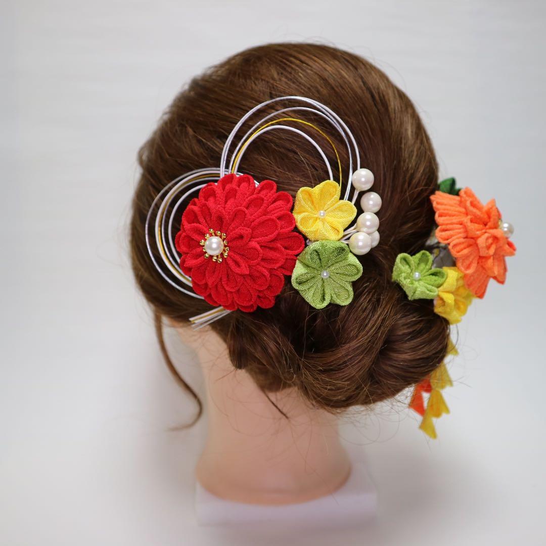 【ちりめんダリアの髪飾り】つまみ細工のヘアアクセサリー　成人式　卒業式　七五三