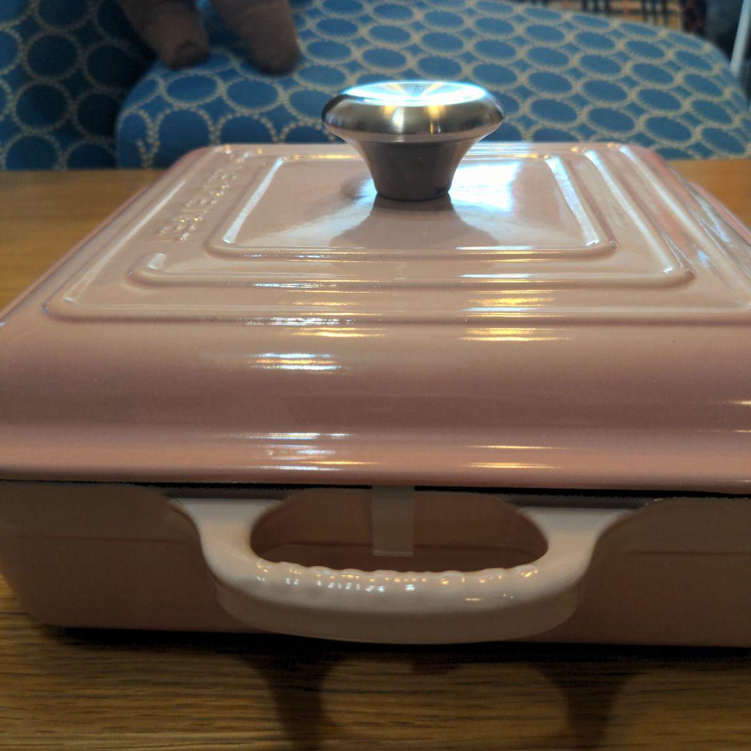 (極美)LE CREUSET　シグニチャー ココット スクエア シフォンピンク