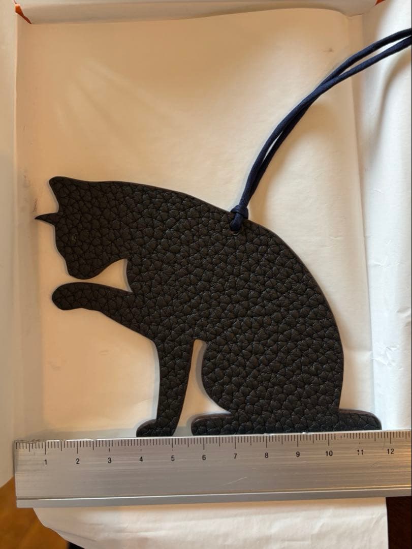 エルメス　HERMES 猫　チャーム