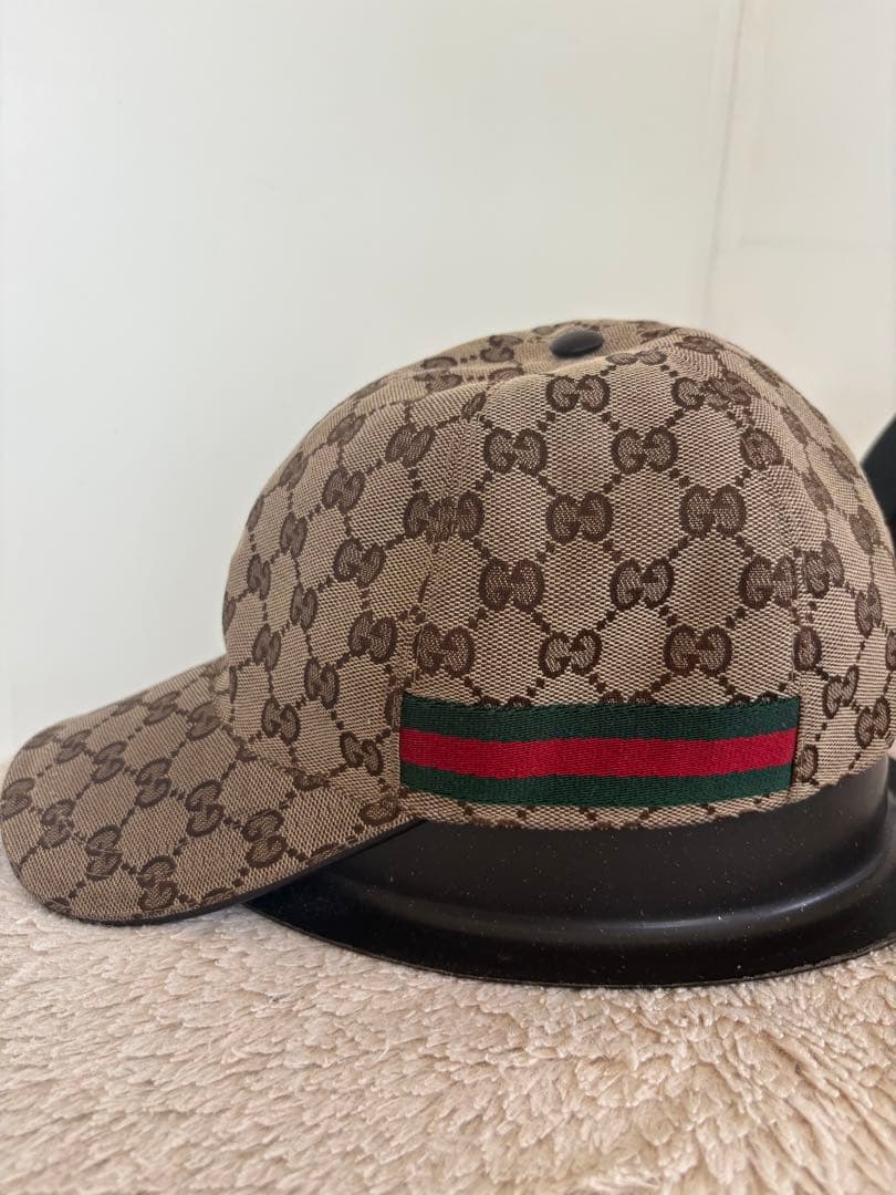 GUCCI GGパターン キャップ　ベージュ(セール期間中)