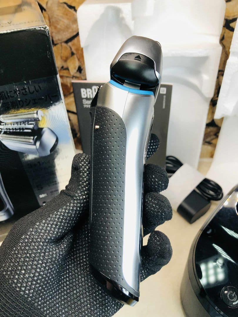 【こいちー】BRAUN Series 8 8390cc-Vブラウン