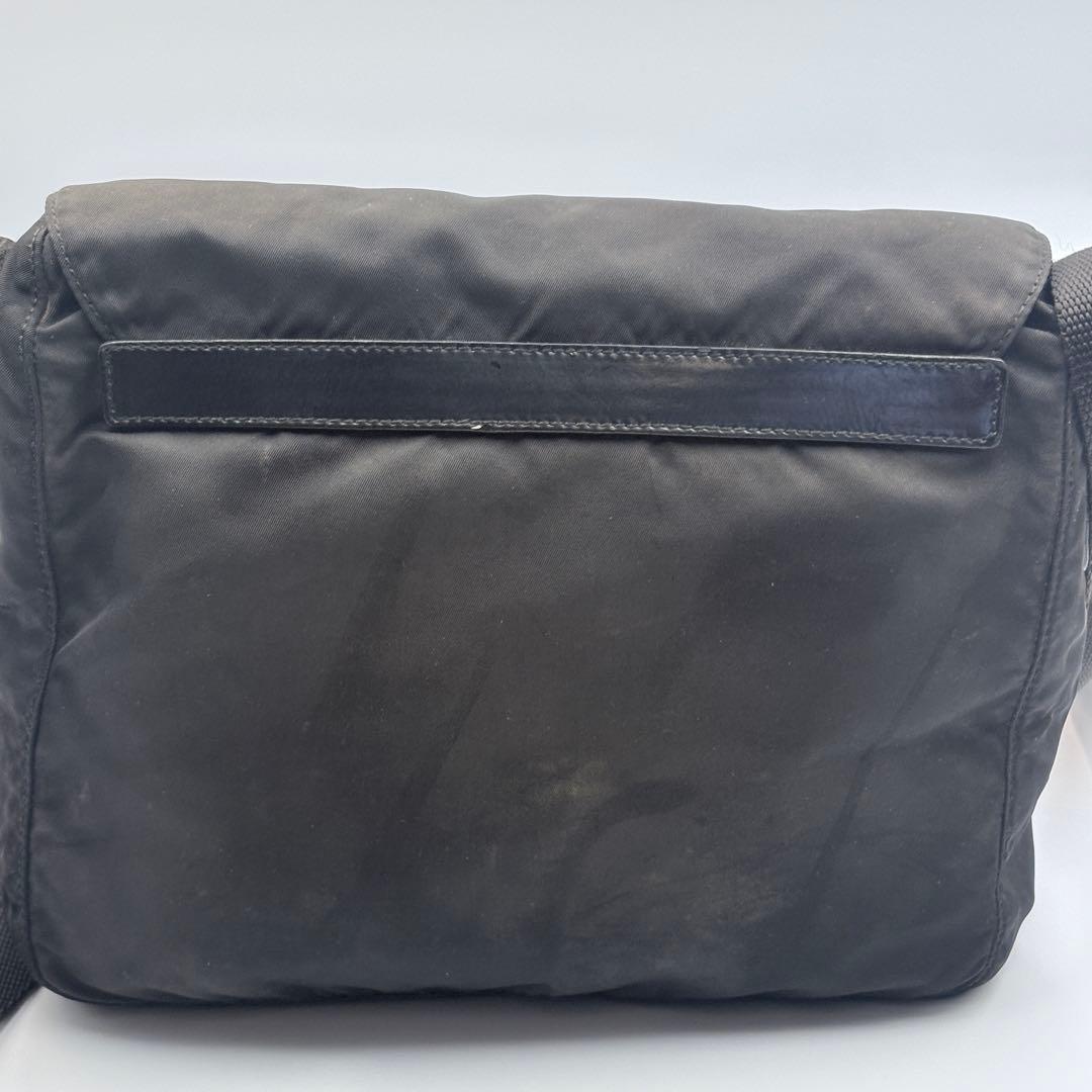 PRADAナイロンメッセンジャーバッグ VELA SPORT ブラック男女兼用