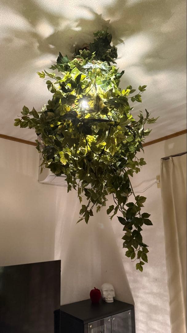 【値引き歓迎】イミテーショングリーン ペンダントランプ 【引き取り限定】