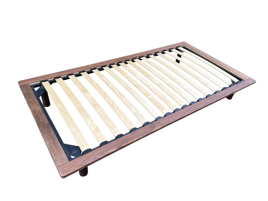 大阪京都限定 無印 木製ベッドフレーム 脚付き 収納付き