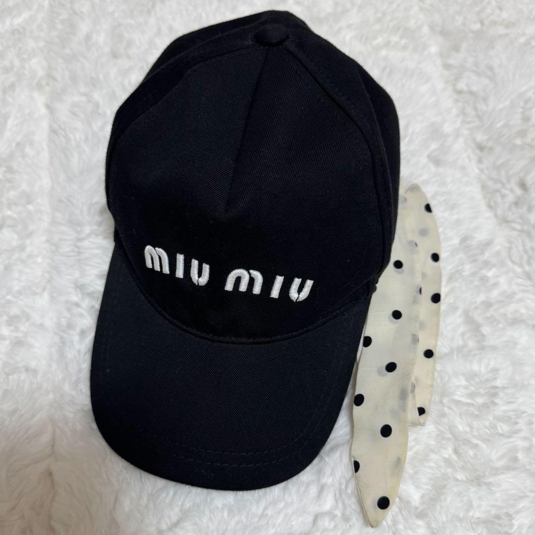 miu miu / ミュウミュウ　ブラック キャップ ドット リボン付き　帽子