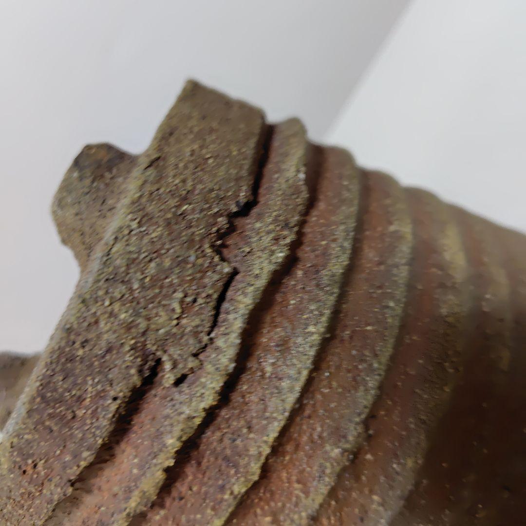 年代物、古い古鉢です。簡単に入手出来ません。実際に使用せず、鑑賞用