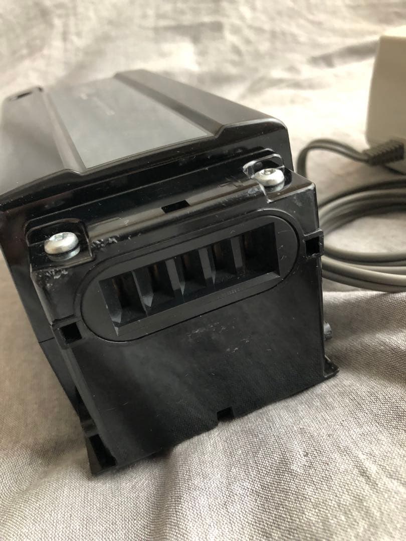 YAMAHA/ヤマハ 純正 電動自転車バッテリー 8.9Ah + 充電器