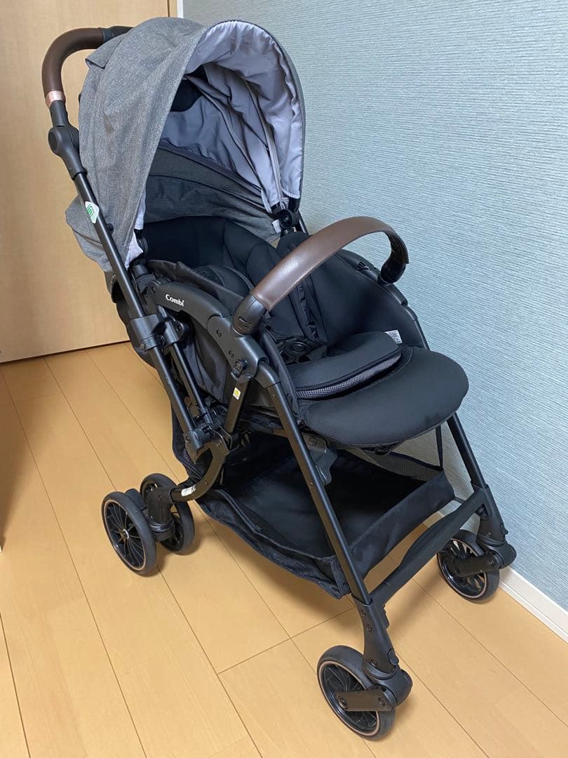 【美品】コンビ Combi ベビーカー スゴカルSwitch エッグショック