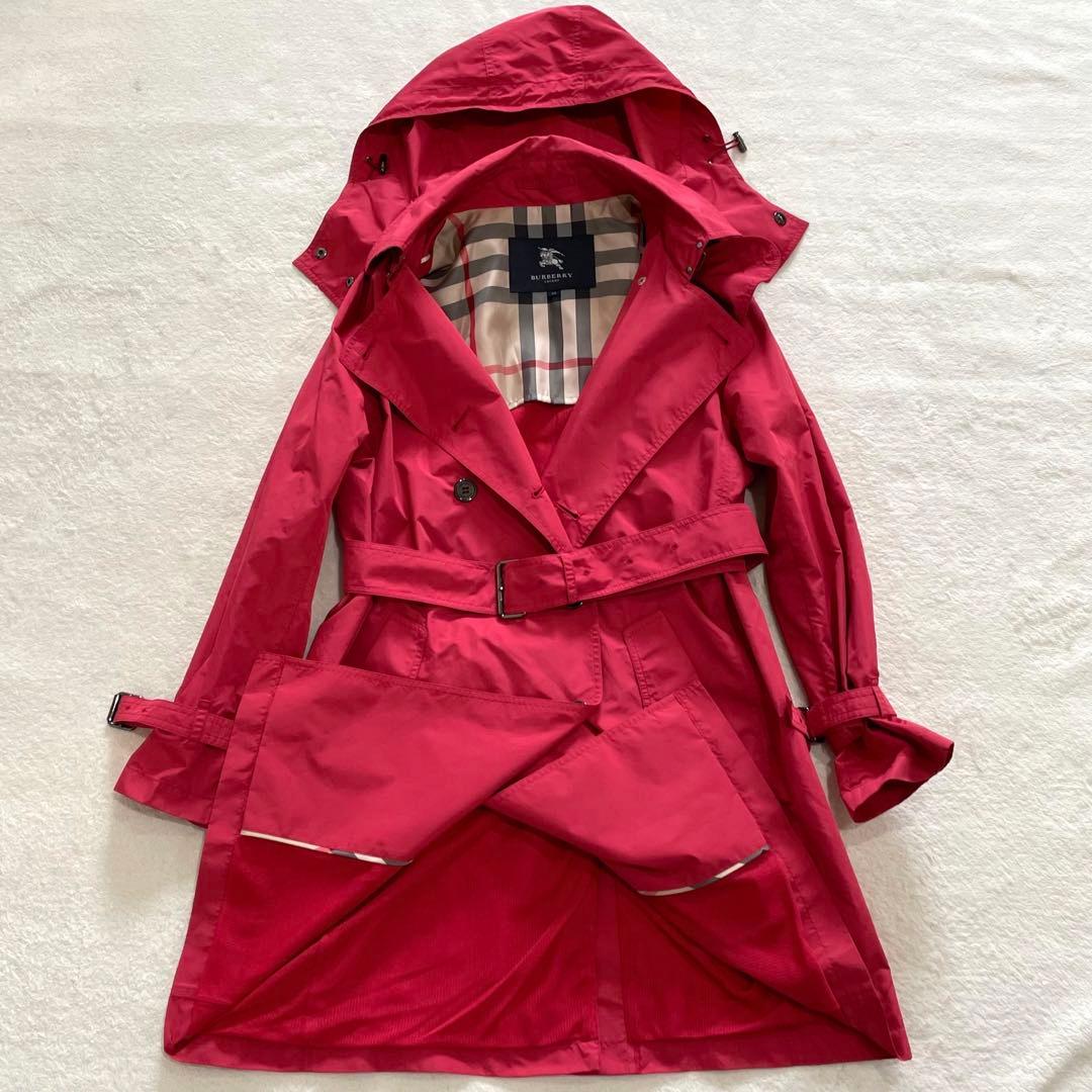 バーバリーロンドン　スプリングコート　レッド　ノバチェック　大きいサイズ　44