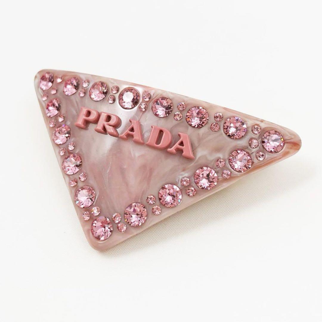 未使用☆正規品　プラダ ヘアクリップ バレッタ　ヘアアクセ　三角　ロゴ　ビジュー