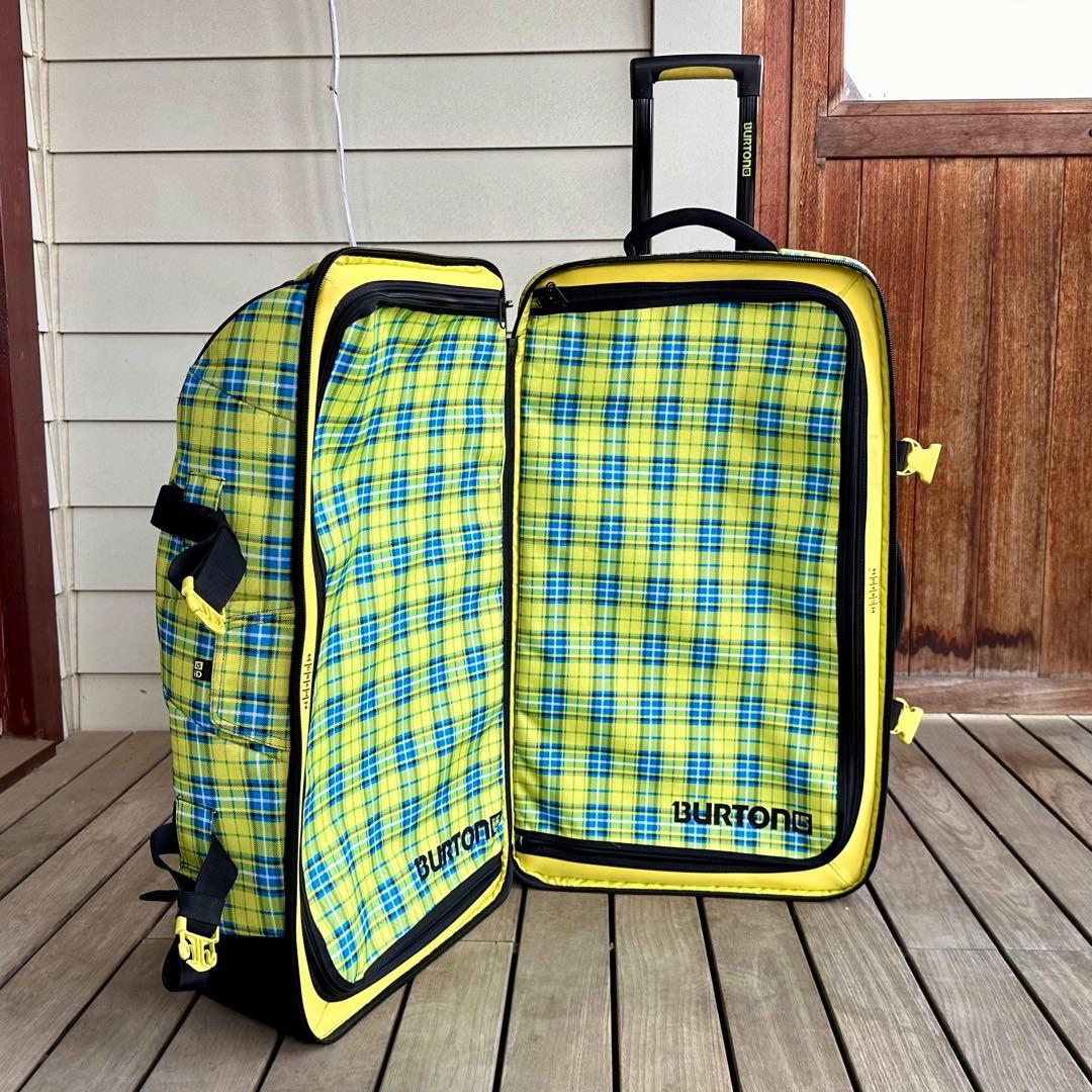 Burton 大容量キャリーカート チェック柄