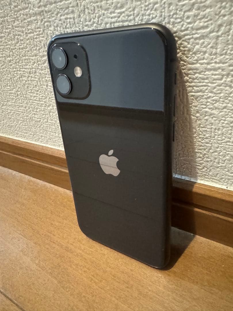 動作品&美品　SIMフリー Apple iPhone11 64GB ブラック