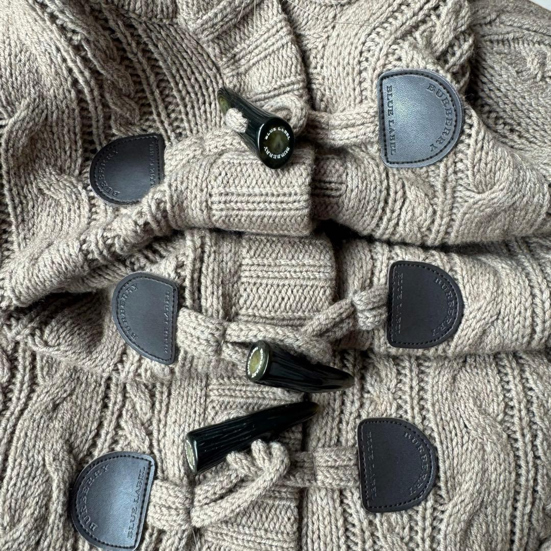 バーバリーブルーレーベル 38 ダッフル コート ケーブル ニット　ファー付