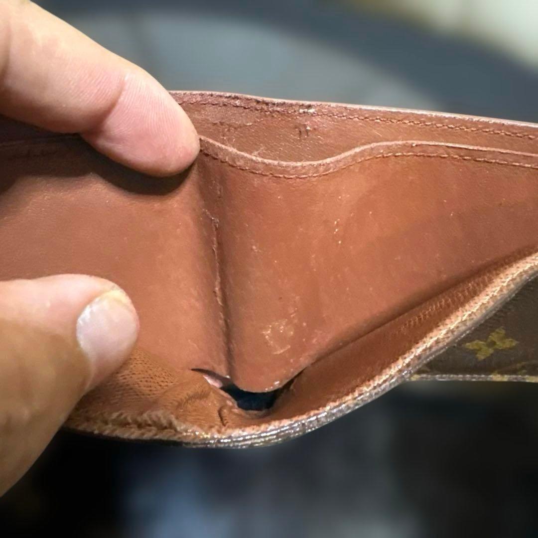 15☆優良品☆ポルトフォイユマルコNM☆ 2つ折り財布★ポケットあり