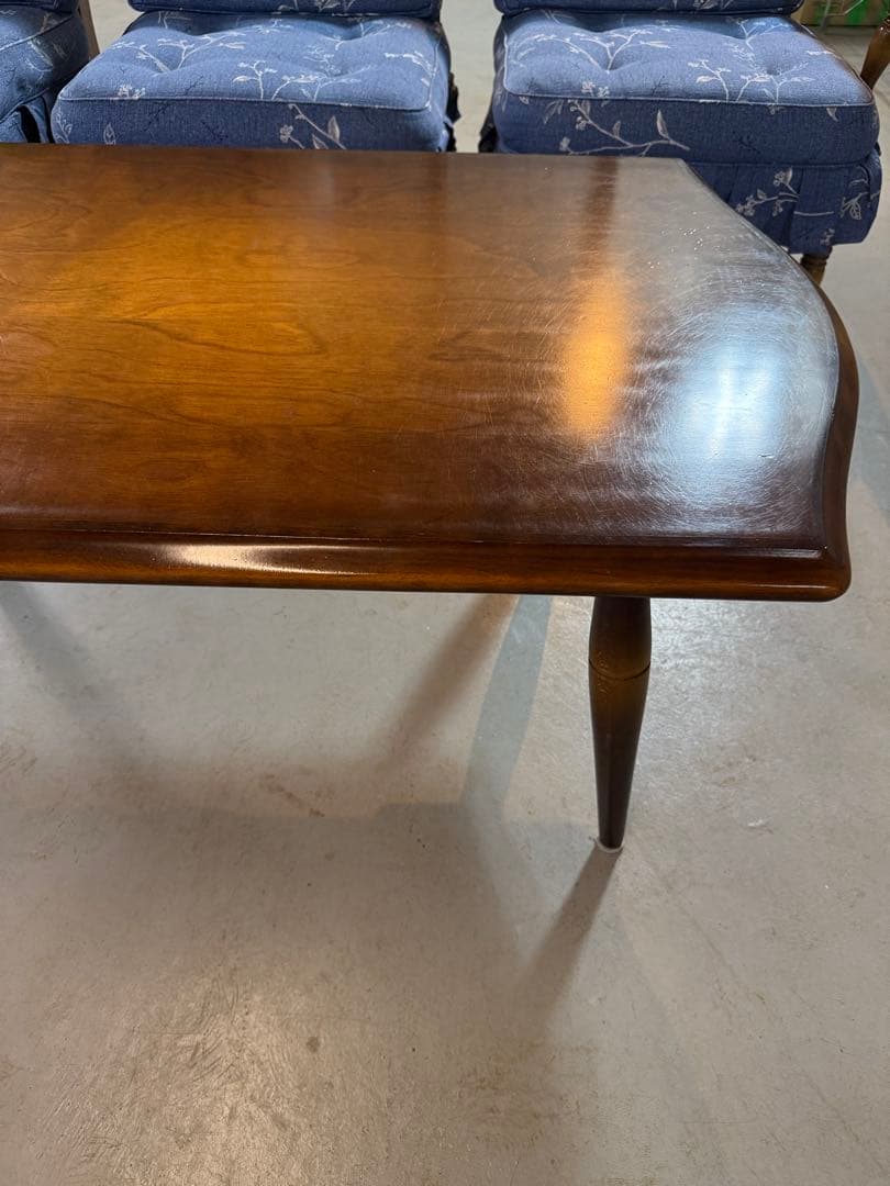 飛騨産業　テーブル（キツツキマーク）