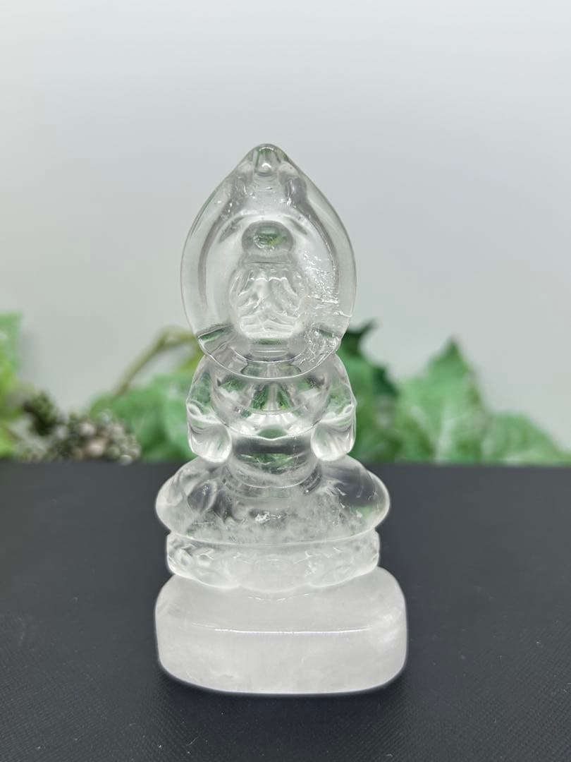 天然石水晶　観音菩薩様置物　No.2334