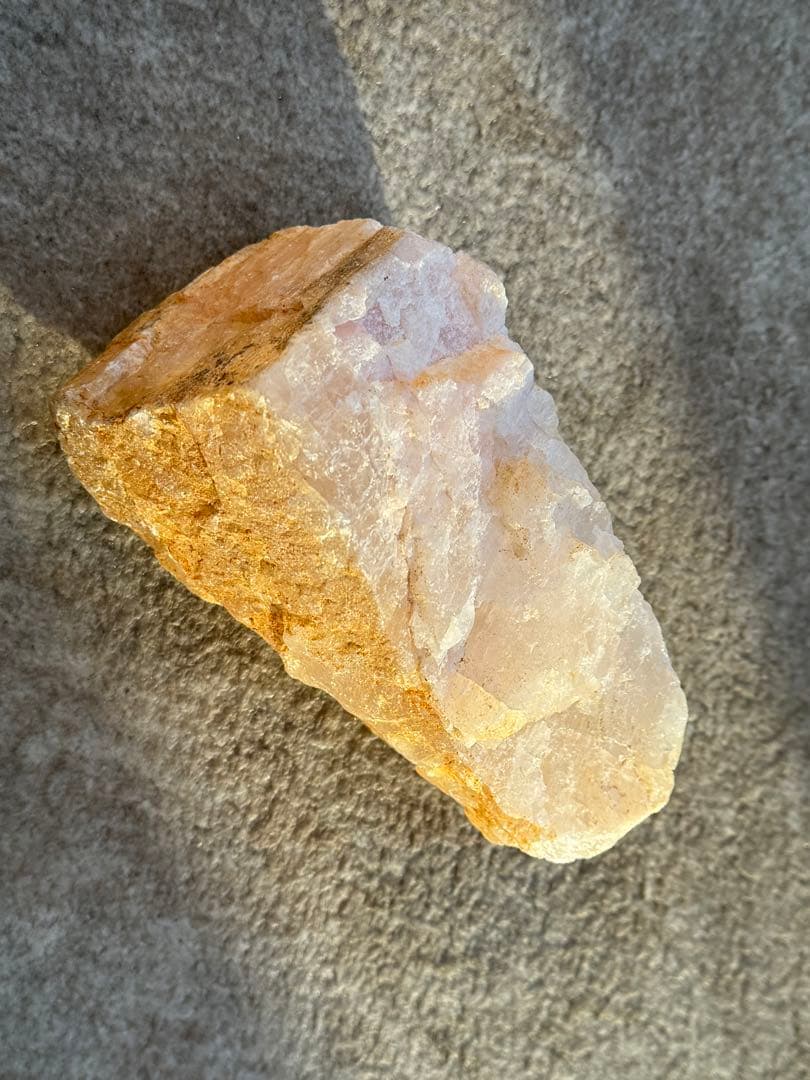 超希少　ピンクペタライト　特大原石