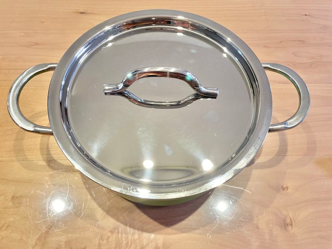 新品　未使用　ビタクラフト　鍋