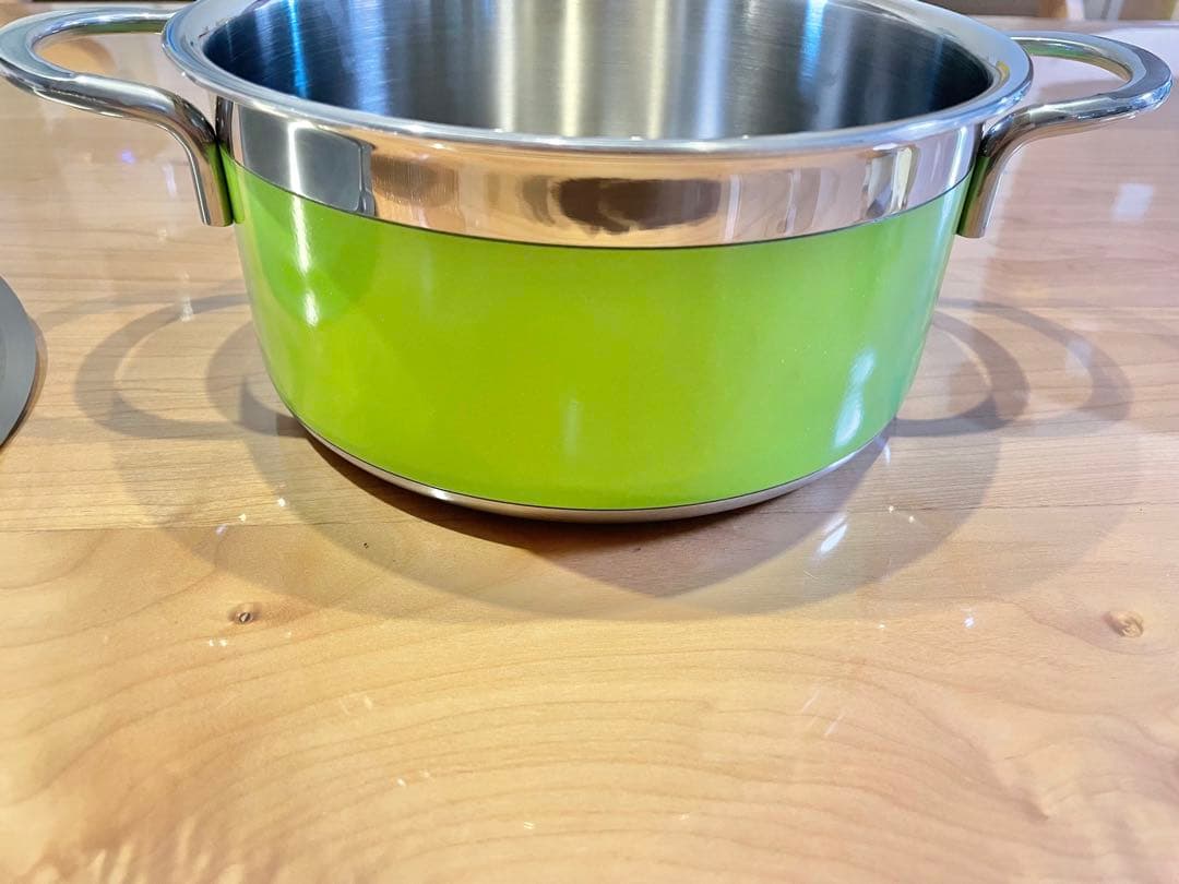 新品　未使用　ビタクラフト　鍋