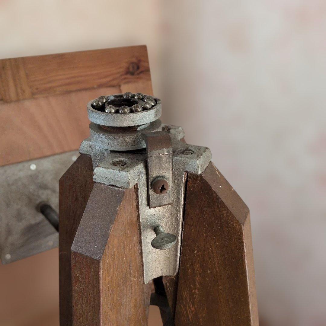 ブロカントフランス天板木製三脚式正方形回転テーブル