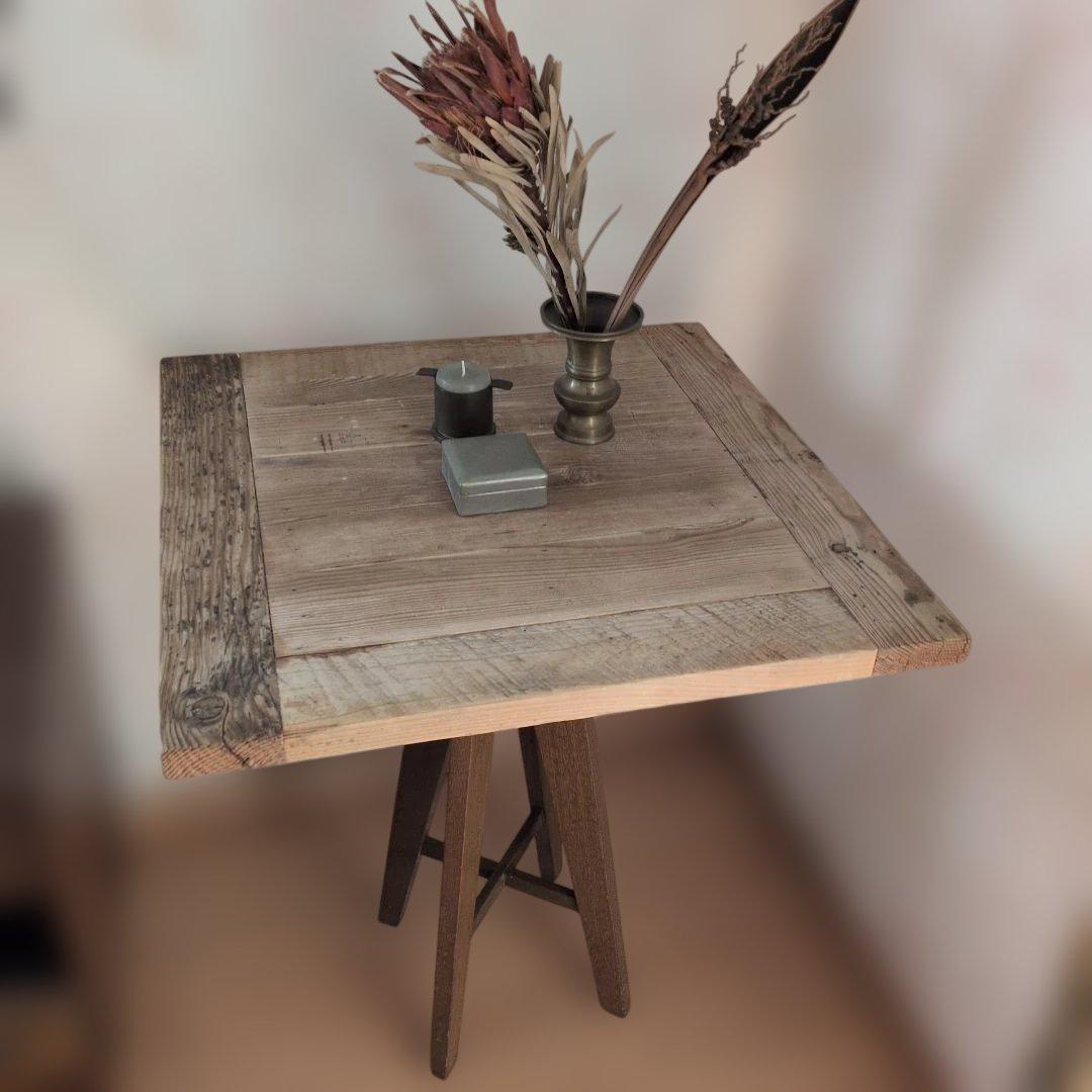 ブロカントフランス天板木製三脚式正方形回転テーブル