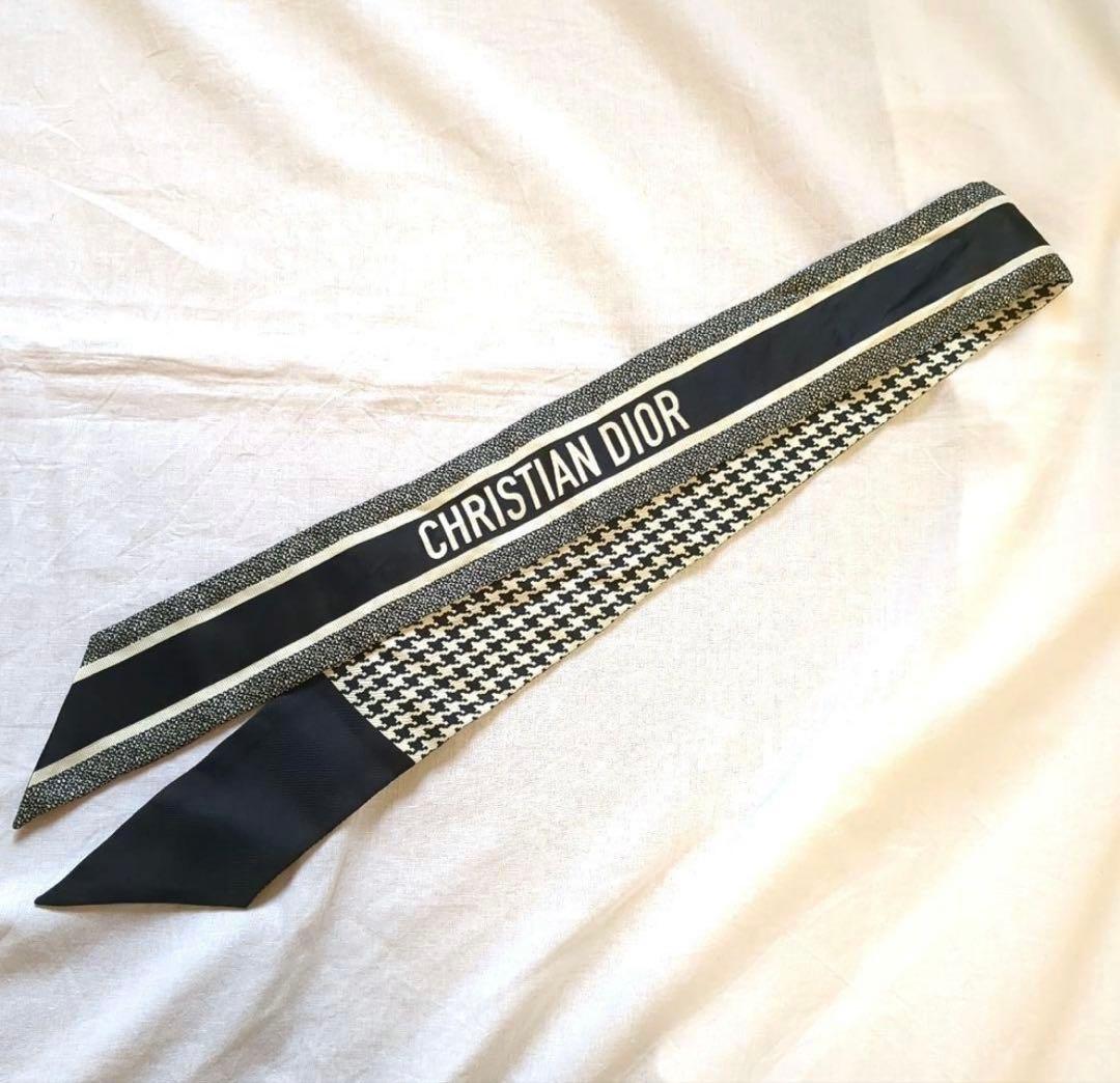 クリスチャンディオール　30 Montaigne ミッツァ スカーフ　千鳥柄