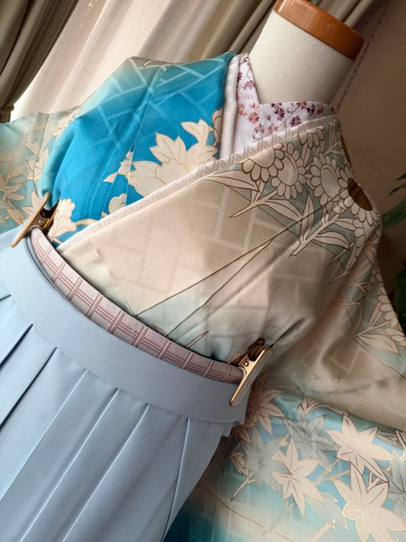 振袖フルセット アイボリー×ブルーグラデ 金箔金駒刺繍