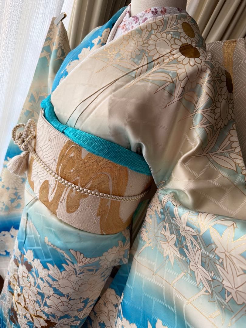 振袖フルセット アイボリー×ブルーグラデ 金箔金駒刺繍