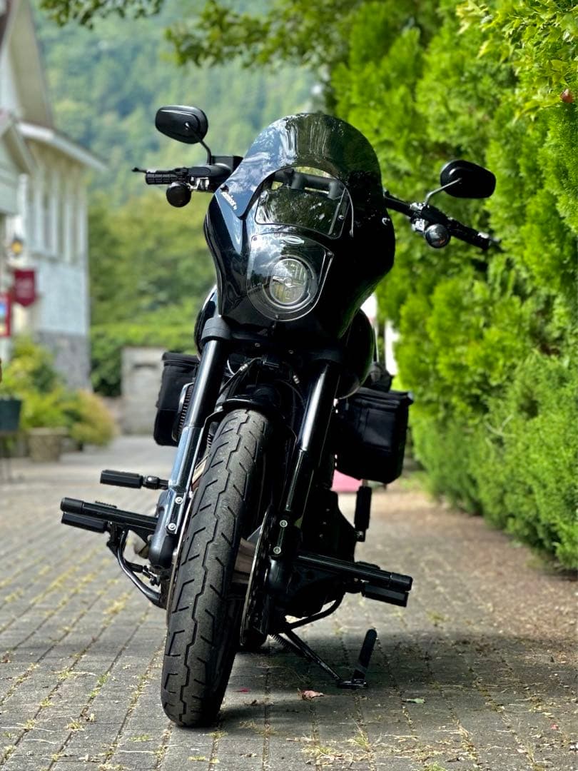 ハーレー純正 クォーターフェアリング ビビットブラック laminarリップ付き