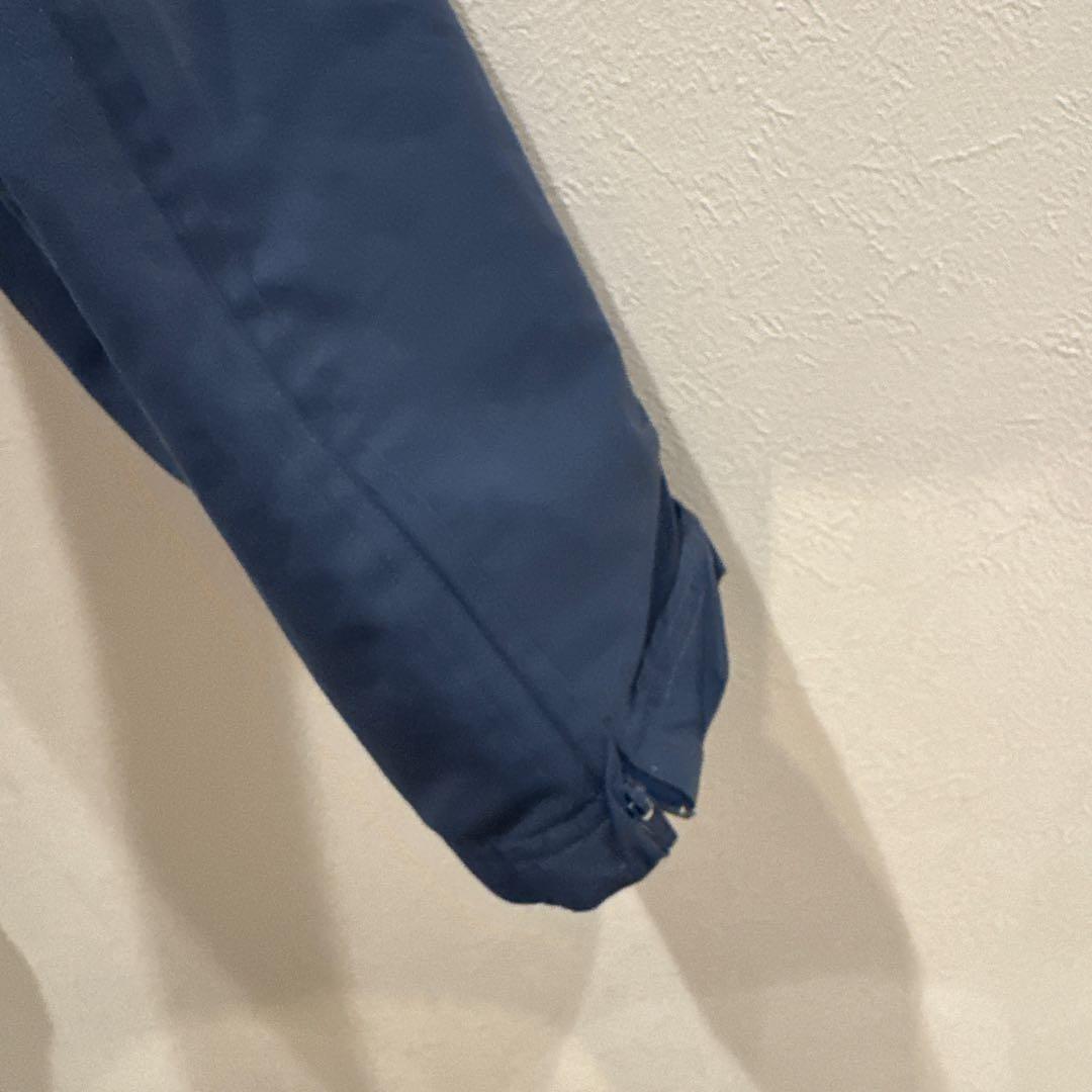 サッカー　スペイン代表　ジャージ　セットアップ