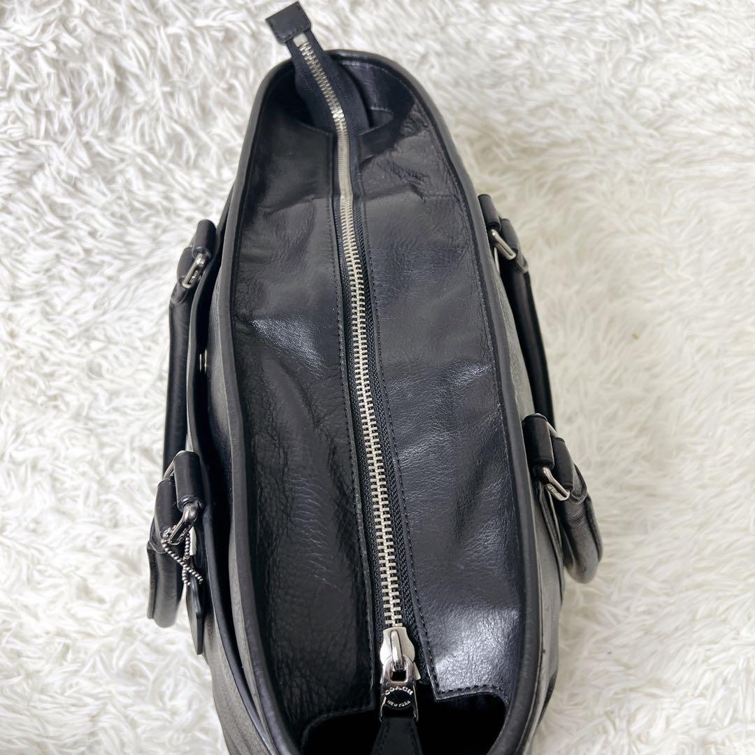 COACH メトロポリタン レザー トートバッグ ブラック チャーム付　ビジネス