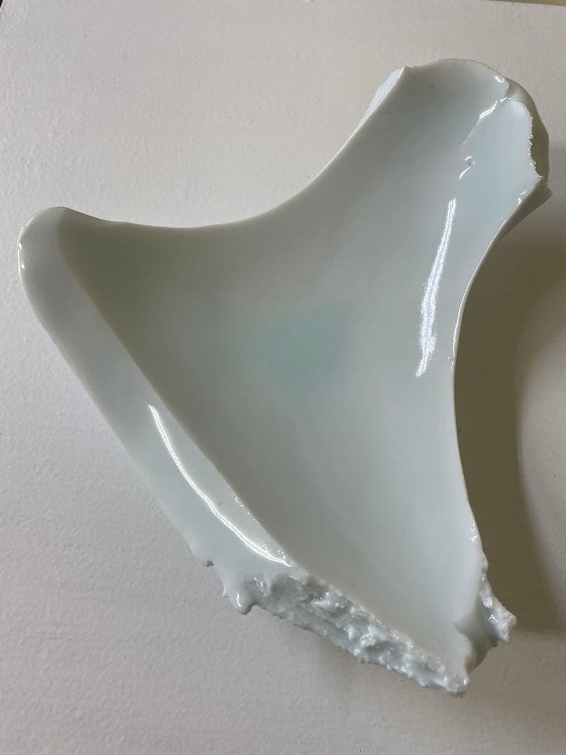 加藤委作品　青白磁三角皿（Ａ)
