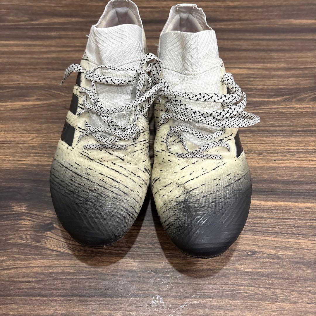 サッカースパイク　アディダス ネメシス 18.1 FG/AG