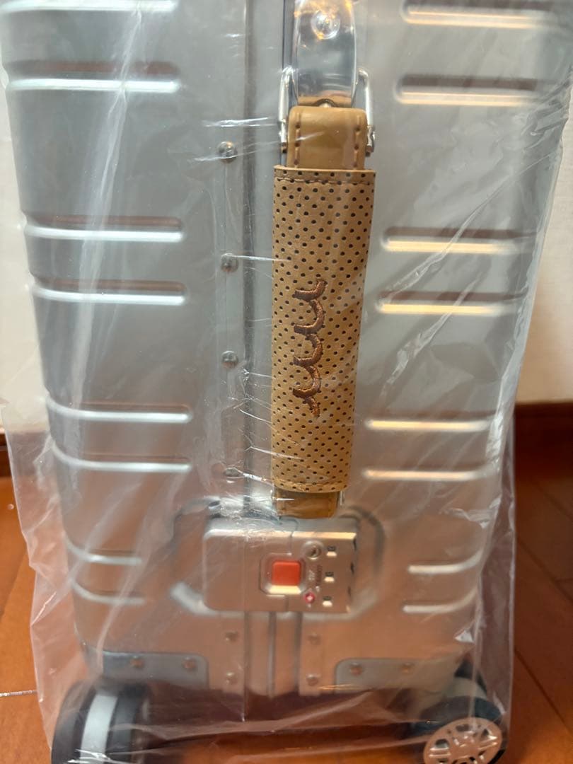 今月いっぱいmuta marine キャリーケース　38L 新品未使用品