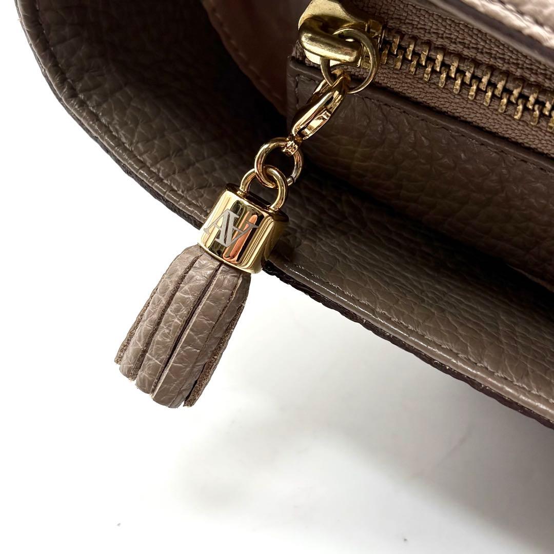 極美品✨アタオ ウィークデー トートバッグ レザー 肩掛け A4可 トープ