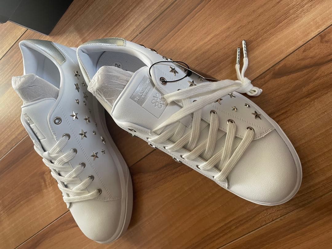 セントアンドリュース　ゴルフシューズ　ホワイト 星型スタッズ スニーカー