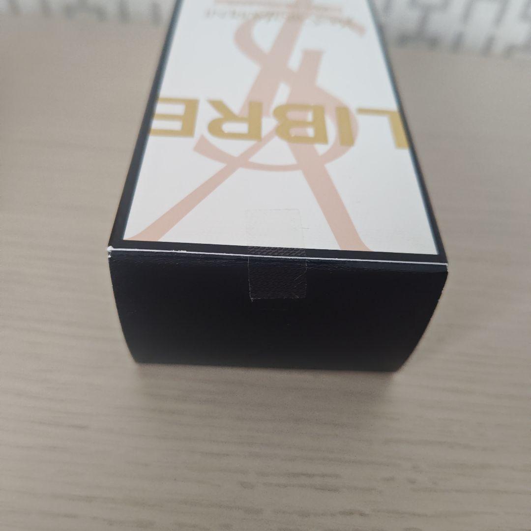 イヴ・サンローラン リブレ オーデトワレ 30ml