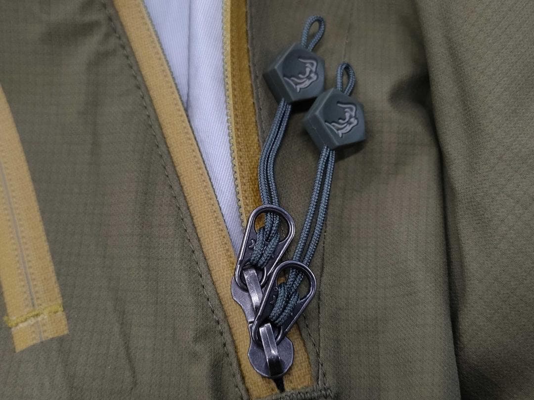 【新品・未使用】ティートンブロス ツルギ ライトジャケット メンズ XL