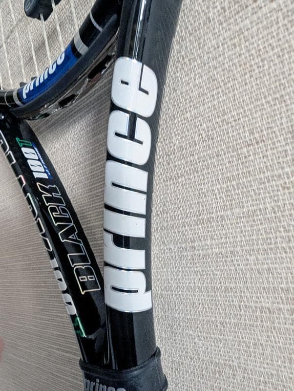 プリンステニスラケットPrince EXO3 Black 100T G1